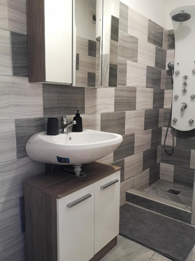 Dorka Apartman Вонярквашеги Екстериор снимка
