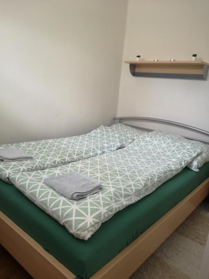 Dorka Apartman Вонярквашеги Екстериор снимка
